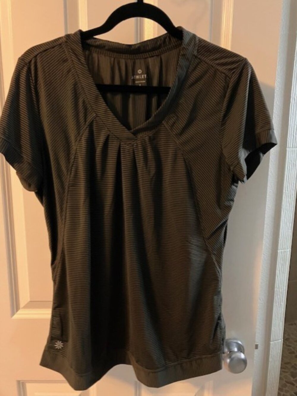 Athleta brown and black stripe short sleeve top womens size L